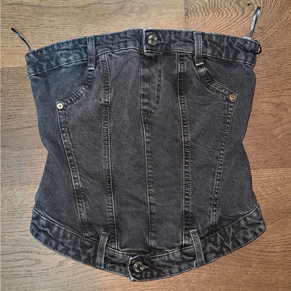 Zara Black Jeans with Cropped Distressed Design